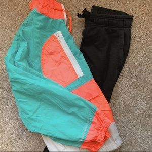 Vintage Windbreaker!!